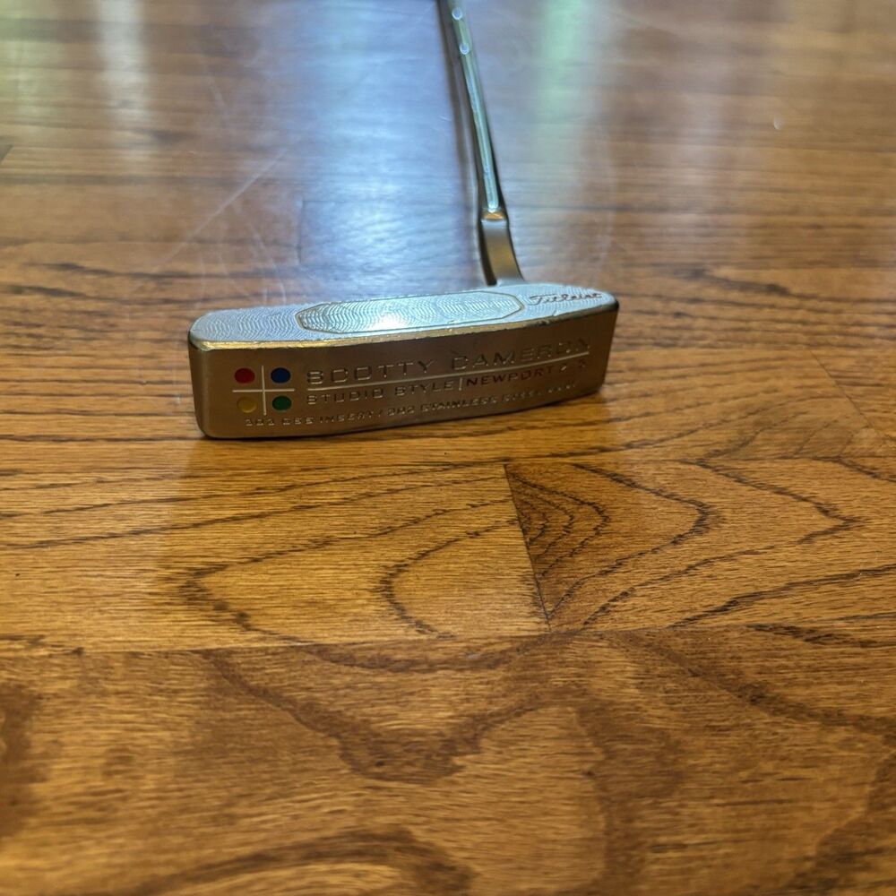 Scotty Cameron Studio Style Newport 2.5 Putter Original SuperStroke Flatso 2.0